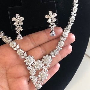 Elegant Silver Floral Crystal Necklace and Earring Set - White